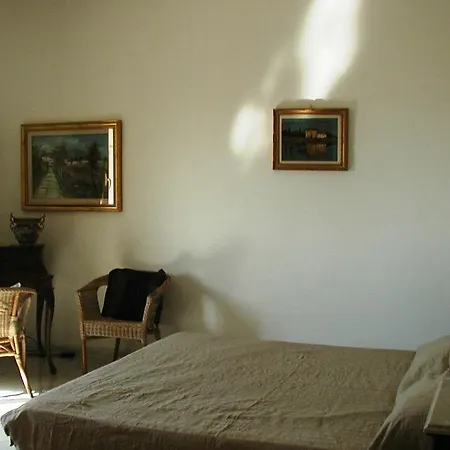 Casa Leda *